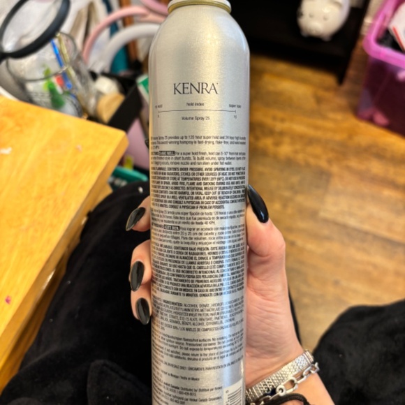 Kenra volume spray 25 - Picture 2 of 3
